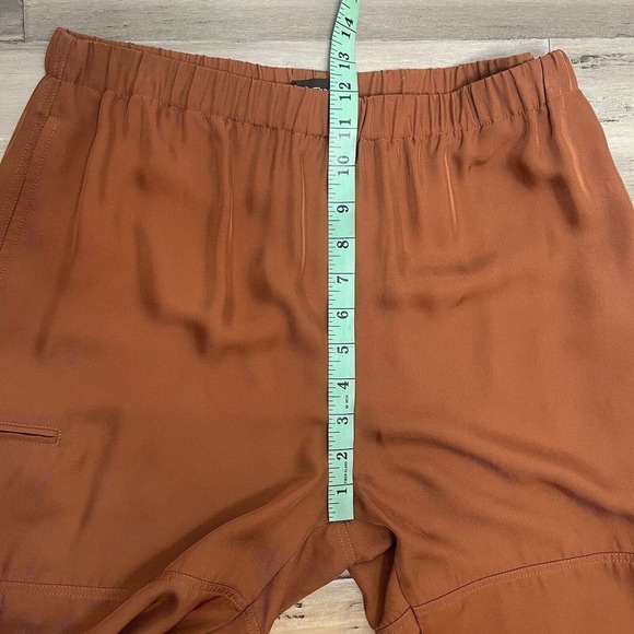 NWT Theory Flat Twill Slim Cargo Pants Women's Clay Size M $295 - Picture 10 of 11